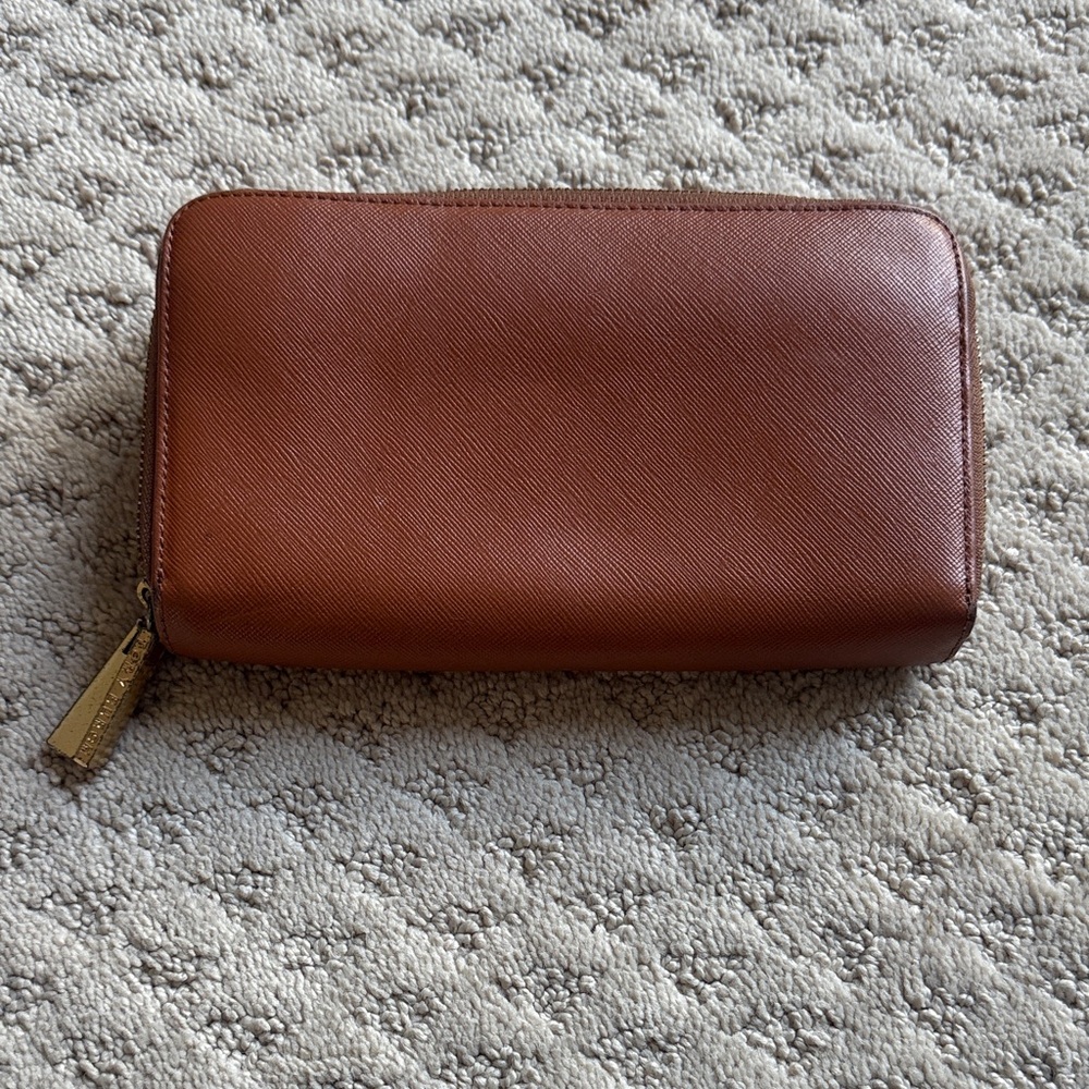 Tory Burch Brown Wallet with Gold Zipper - Picture 3 of 7